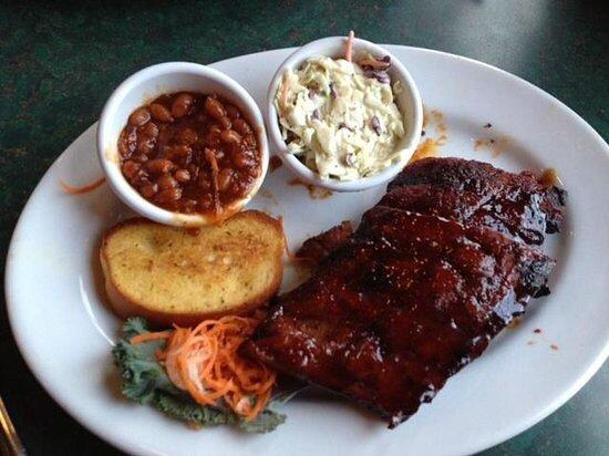 Highlander Grill & Tavern